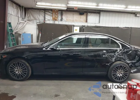 2025 Mercedes-Benz C 300 from USA, damaged, VIN W1KAF4GBXSR257799